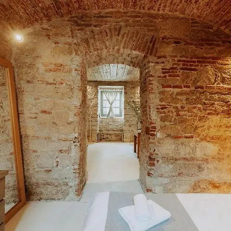 1820 Central Apartment Cluj-Napoca