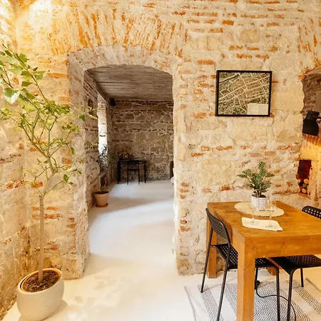 1820 Central Apartment Cluj-Napoca